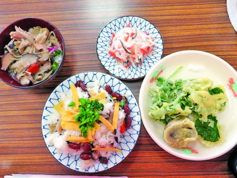 那賀町伝統の郷土料理づくりを体験