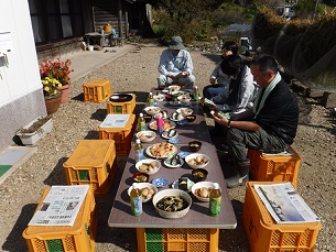 昼食