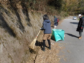 作業風景の写真　３枚目