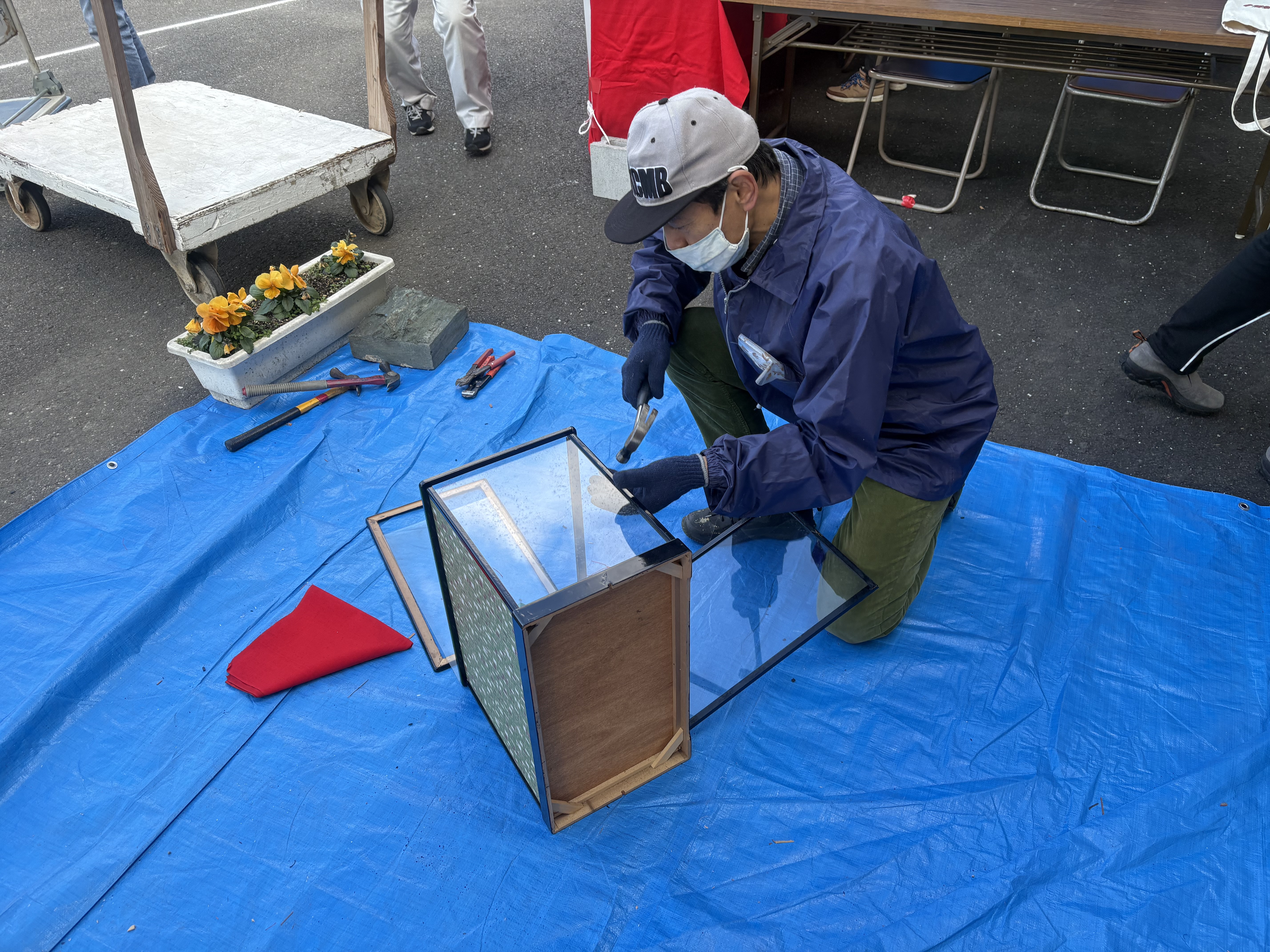 ひな人形の受付作業